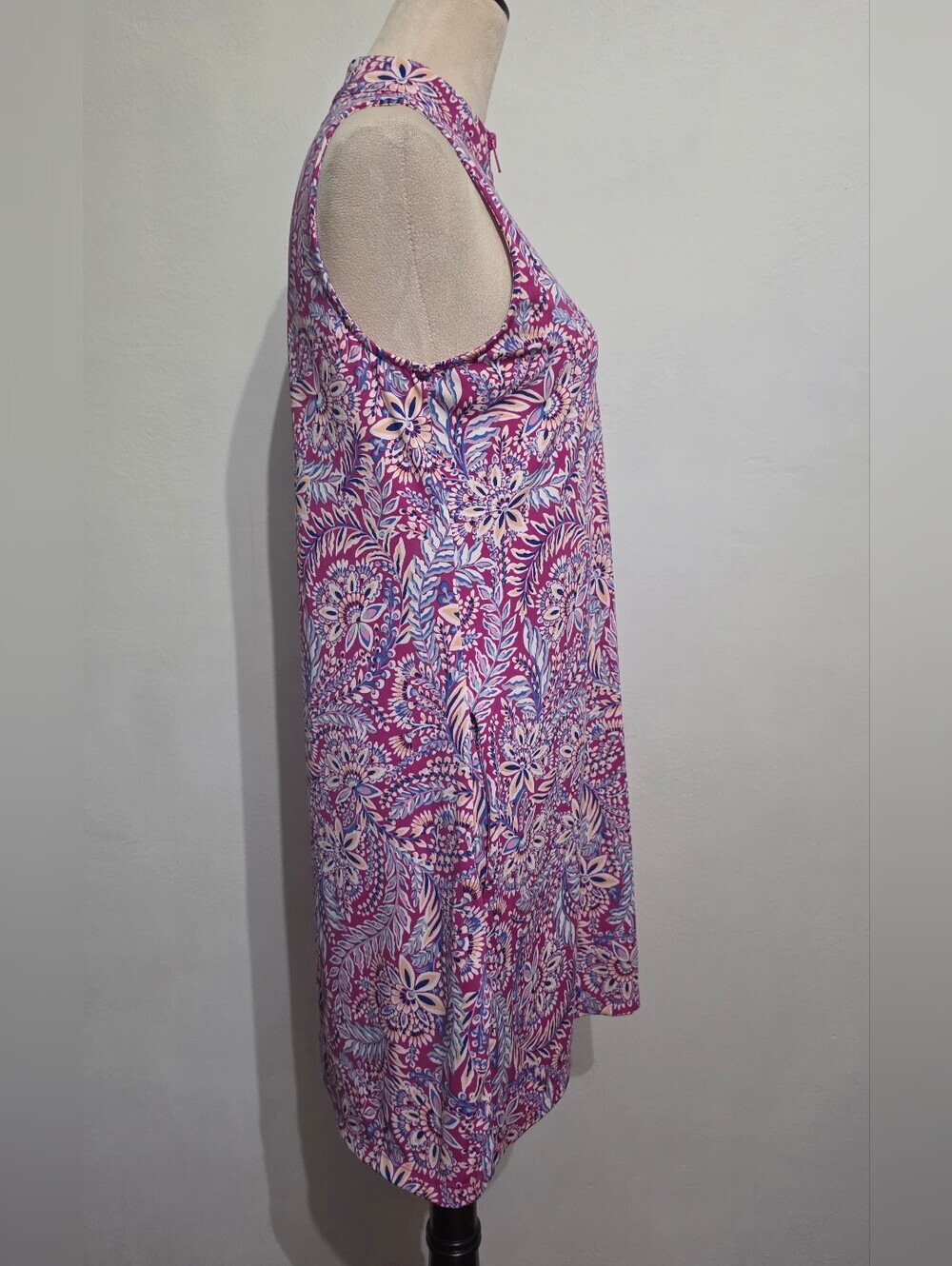 Tommy Bahama Golf Dress Womens M Floral Pink Blue 1/4 Zip Sleeveless Shorts Set - Picture 5 of 14